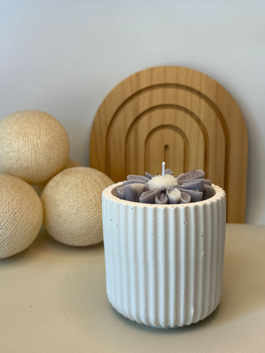 Vela artesanal cilindro en flor