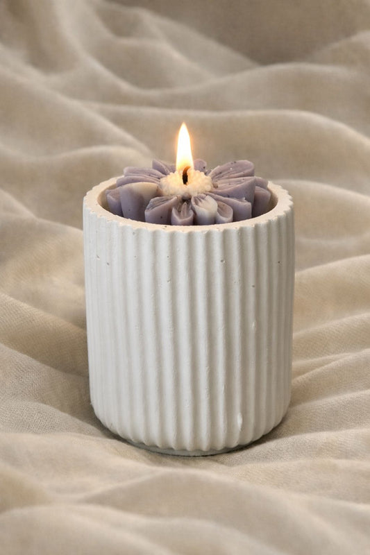 Vela artesanal cilindro en flor